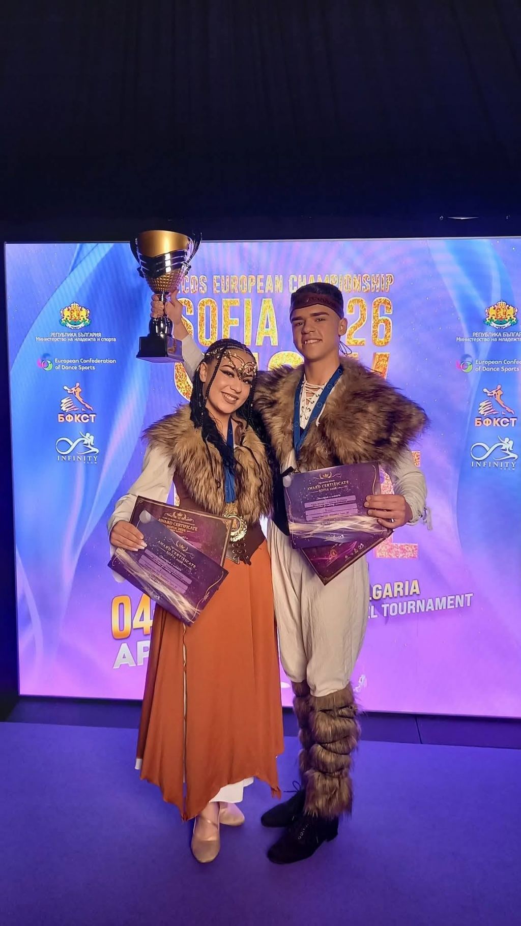 Европейски шампиони в категория European Open Cup - Show Dance Youth стандартни танци - НЧ Илия Бешков - Долни Дъбник